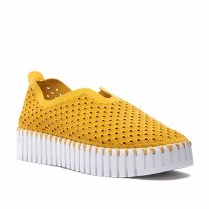 Ilse Jacobsen Tulip 139 Perforated Women’s Slip-On ~ 9.5US, 40EU